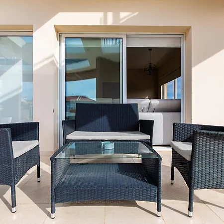 Apartment Bliss / Your Perfect Away From Limassol