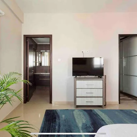 Bliss / Your Perfect Away From Apartment